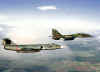 Ein Bild aus "alten Tagen", noch in der alten Bemalung in Formation mit einer F-104 STARFIGHTER