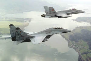 Hornet and Fulcrum over the Alps (� Swiss Air Force)